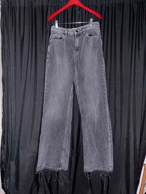 We The Free Free People Wide-Leg Tinsley Sz 27 Carpenter Jeans w/Raw Hem